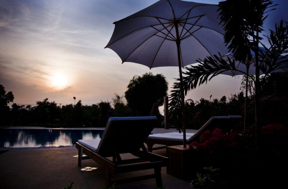 Jaroenrat Resort Samut Songkhram 외부 사진