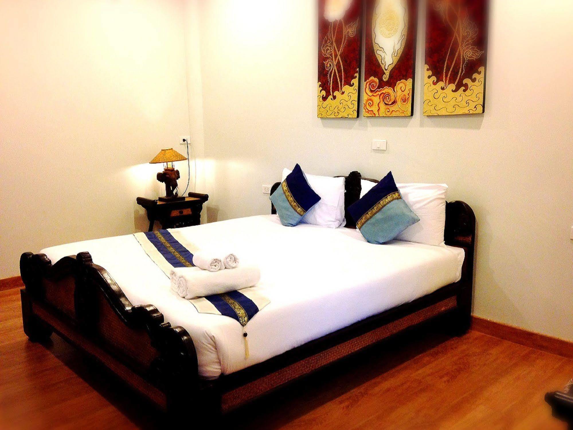 Jaroenrat Resort Samut Songkhram 외부 사진