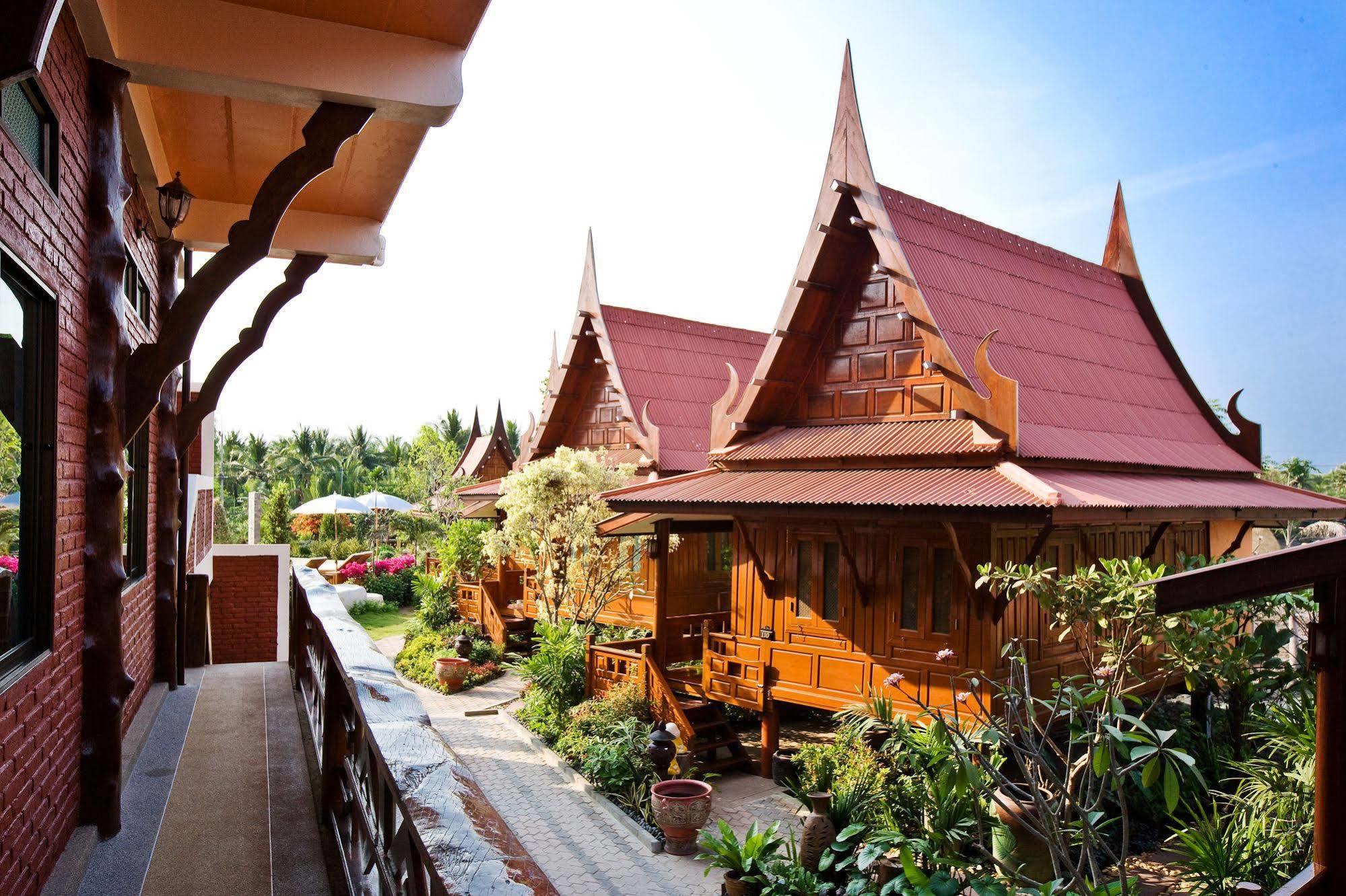 Jaroenrat Resort Samut Songkhram 외부 사진