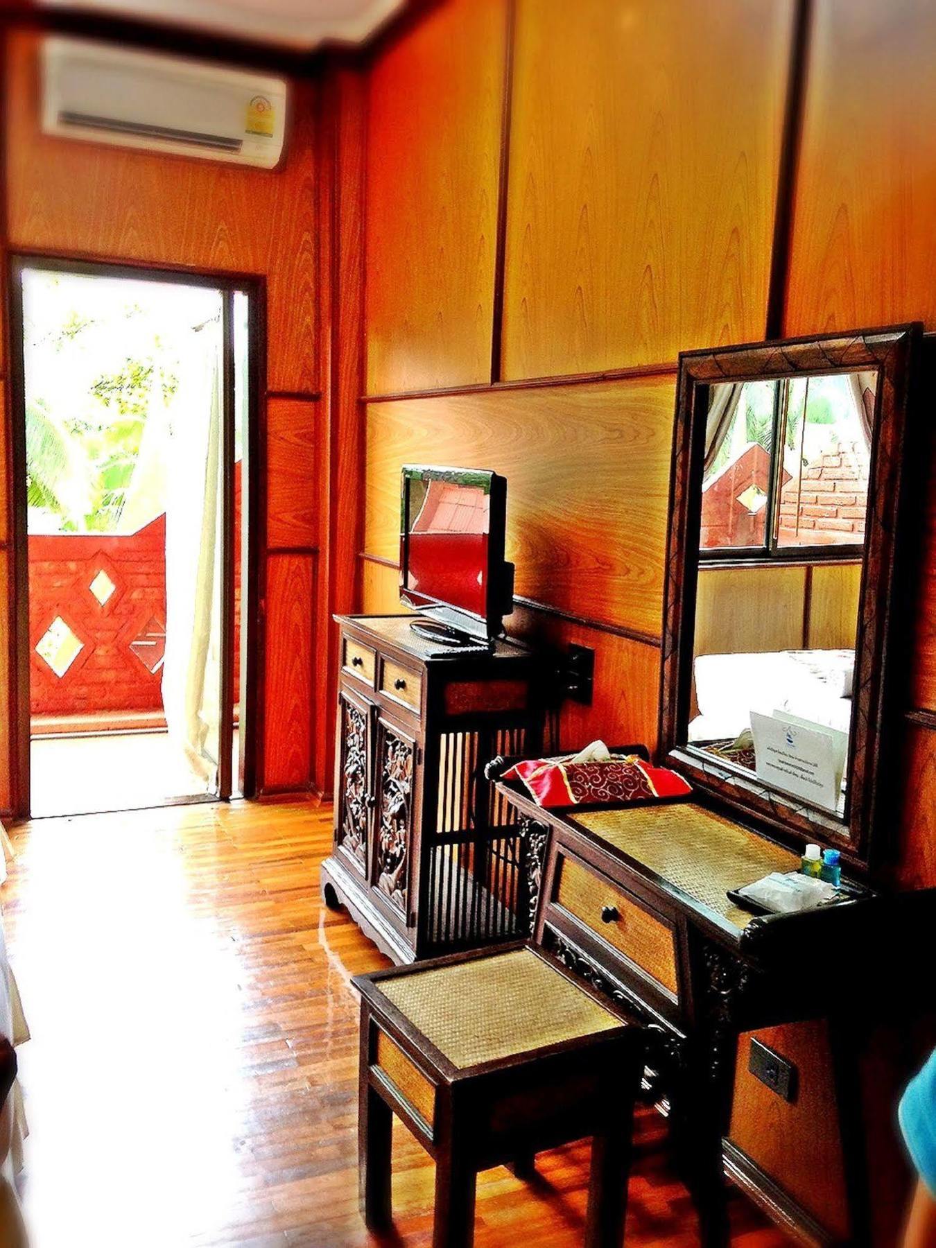Jaroenrat Resort Samut Songkhram 외부 사진